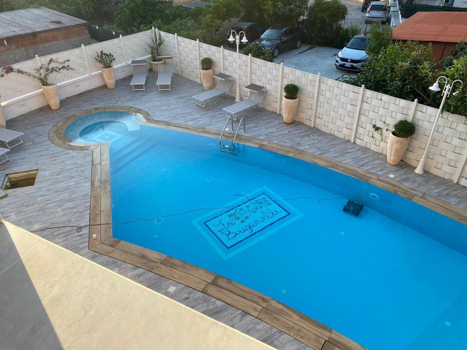 La Bouganville Holiday House อากรอโปลี ภายนอก รูปภาพ