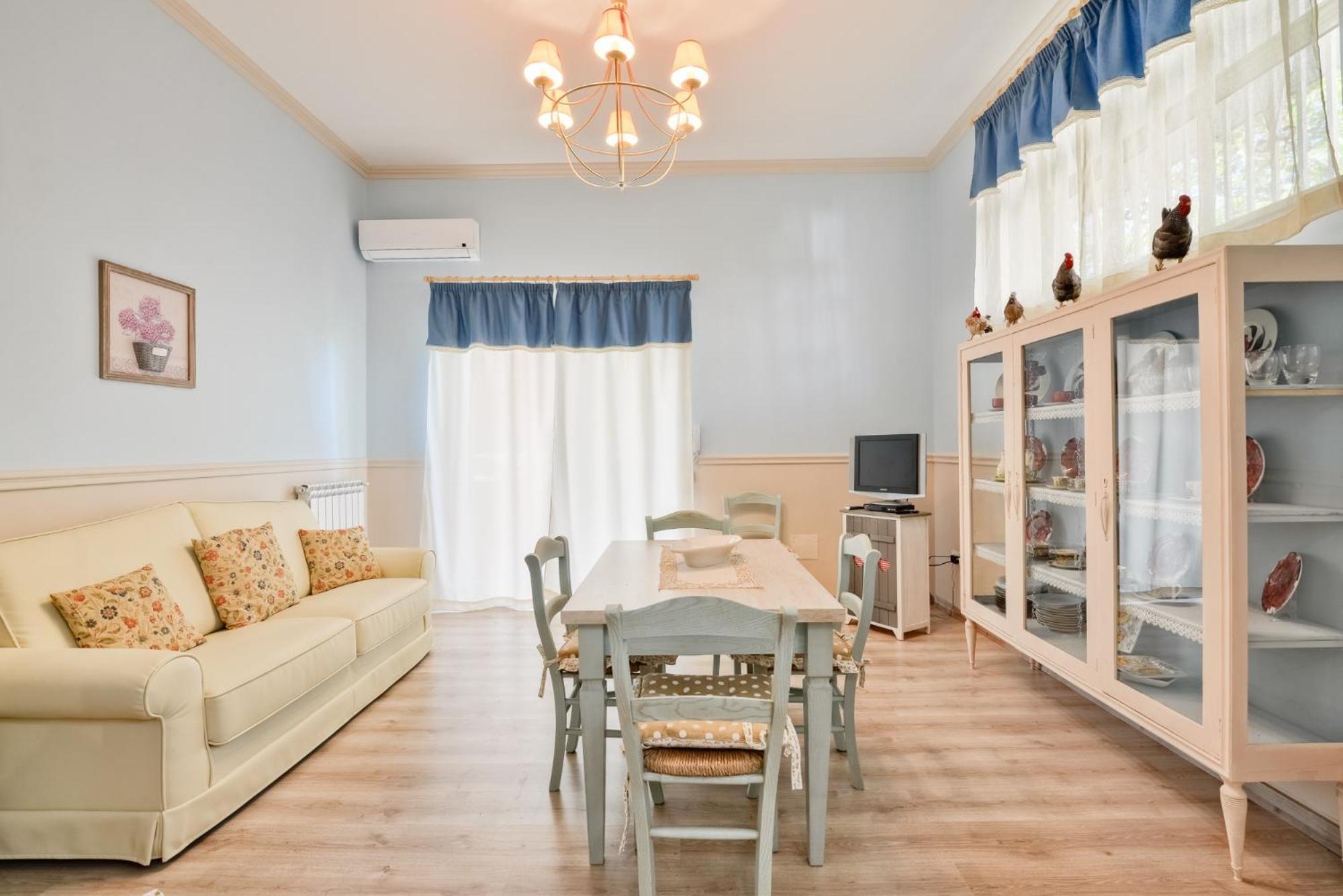 La Bouganville Holiday House อากรอโปลี ภายนอก รูปภาพ